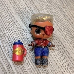 LOL Surprise!Glitter Winter Disco Soldier Boi Boy Big Brother Doll & accessories